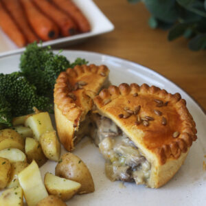 Mushroom & Asparagus Pie (V)