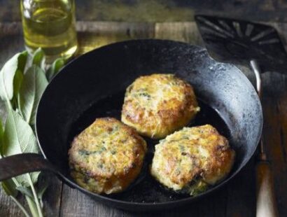 Sweet Potato Bubble and Squeak Cakes….The Perfect Pie Accompaniment